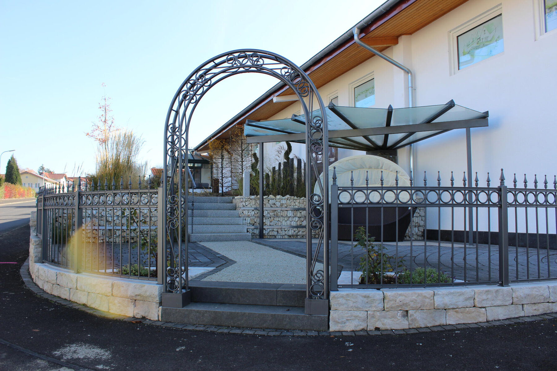 fertiger Garten von Gebrüder Baier Garten und Landschaftsbau